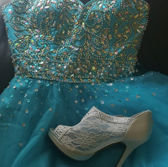 Michelangelo Lace booties - Picture 4 of 4